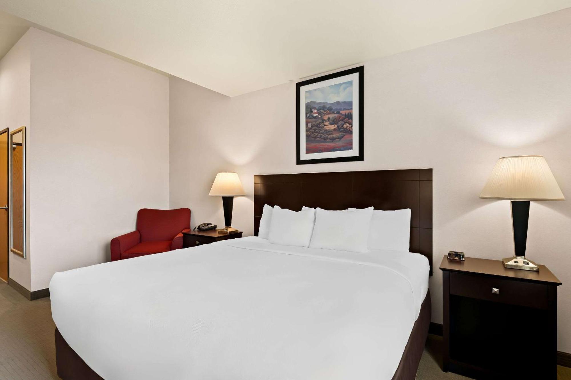 Comfort Inn & Suites Creswell Bagian luar foto