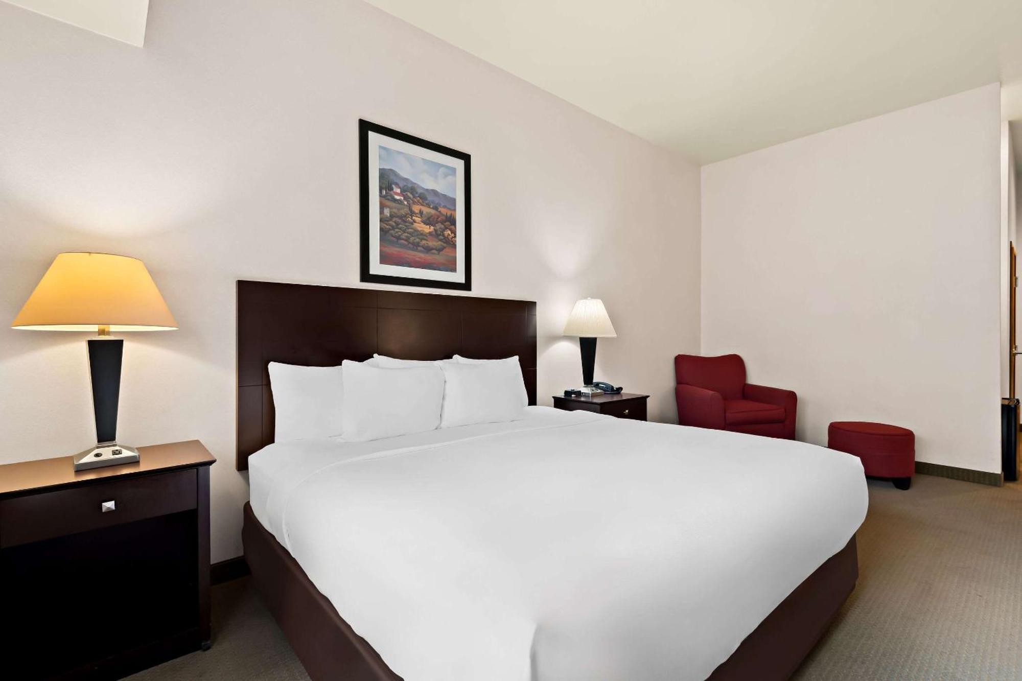 Comfort Inn & Suites Creswell Bagian luar foto