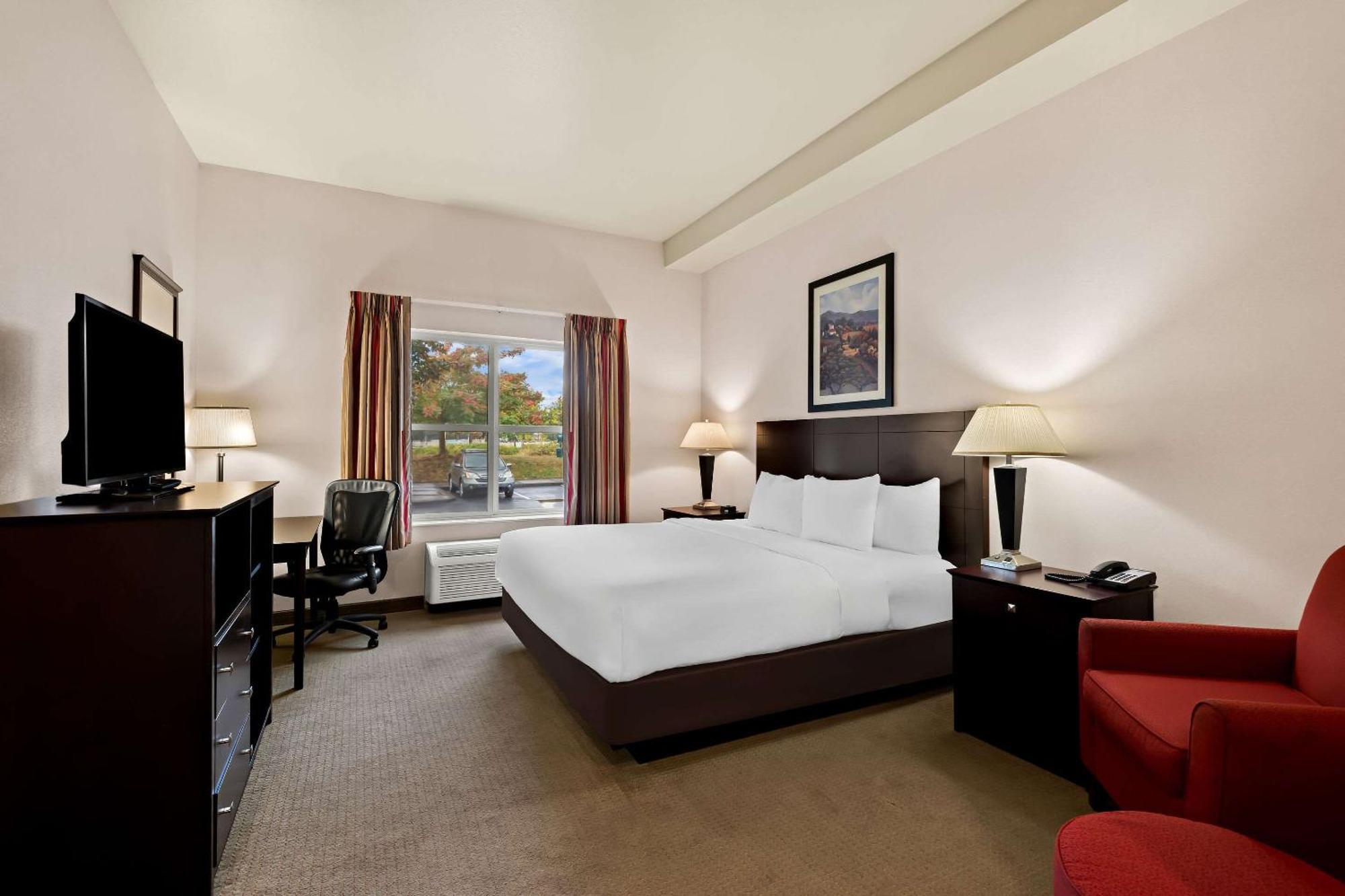 Comfort Inn & Suites Creswell Bagian luar foto